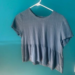 s 🏷️ turquoise top (LA hearts)